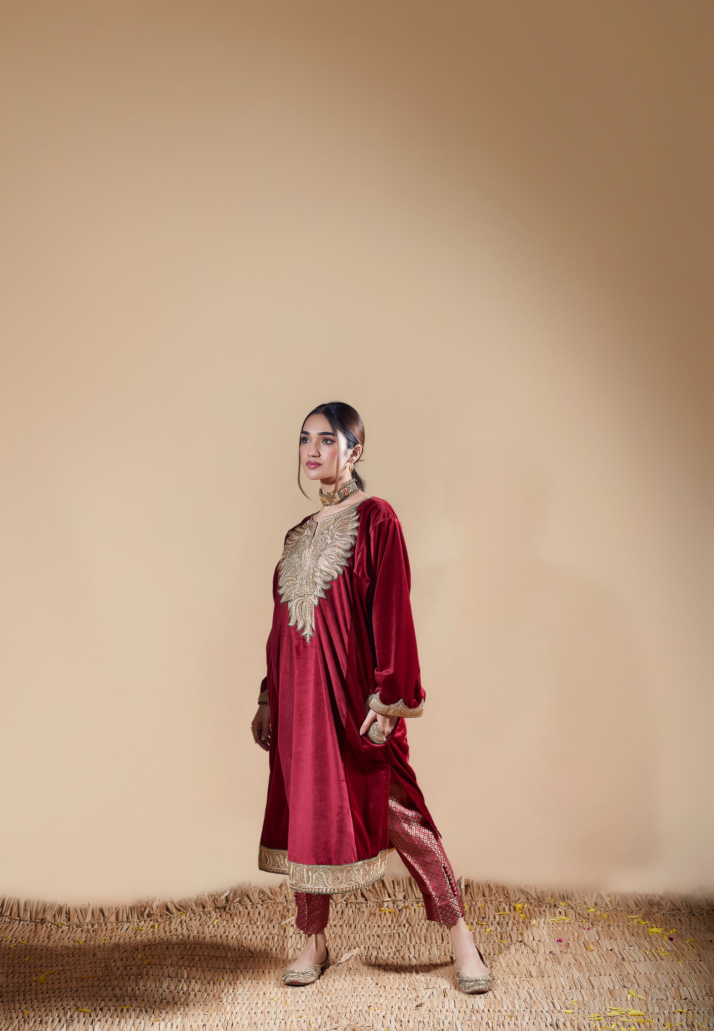 Maroon Silk Velvet Pheran Set